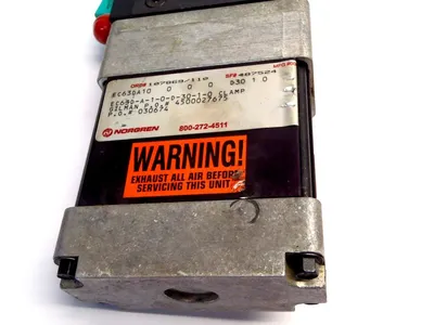 EC63D-A-1-0-D-30-1-0 / NBN2-F48-E8-V1 | Norgren EC63D-A-1-0-D-30-1-0 Power Clamp / Pepperl + Fuchs NBN2-F48-E8-V1 Sensor - Used