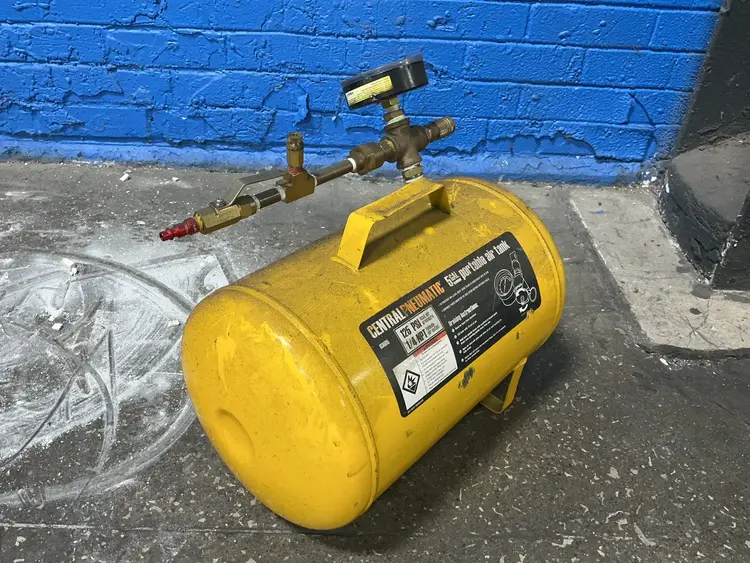 Used CENTRAL PNEUMATIC _UNKNOWN_ Miscellaneous MRO Ohio US | HGR 24 #1469567