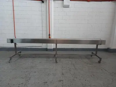 Stainless steel conveyor