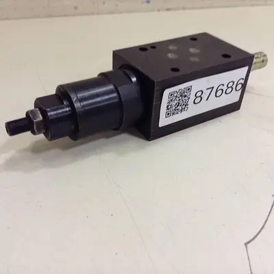 USED VICKERS DGMX2-3-PP-CW-S-40