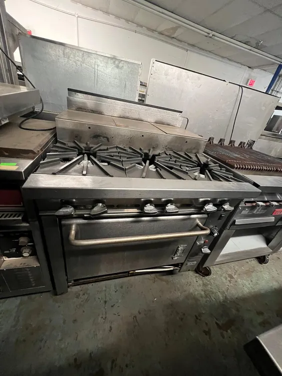 Used _UNKNOWN_ _UNKNOWN_ Commercial Ranges Michigan US | Grocery Equipment Sales #1069815