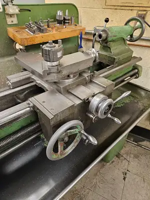 USED COLCHESTER MASTER 6-1/2"