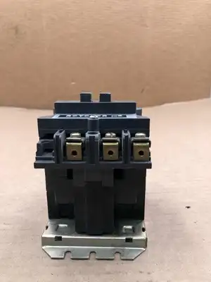Westinghouse A210MACAC Size 00 Reversing Starter