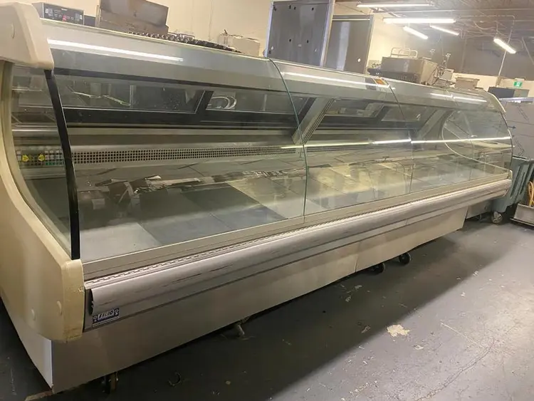 Used IGLOO RSC Display Refrigerators British Columbia CA | Surrey Food Equipment #786726