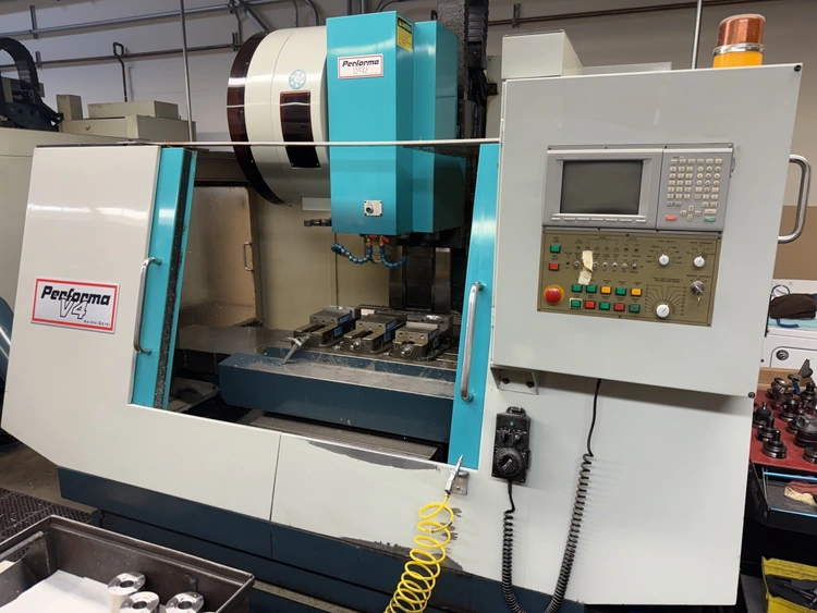 AKIRA SEIKI PERFORMA V4A-XP Vertical Machining Centers | Norcal Machinery