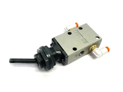 USED SMC MECHANICAL TOGGLE VALVE W/ ACTUATORS, BODY PORTED 1/8" NPT