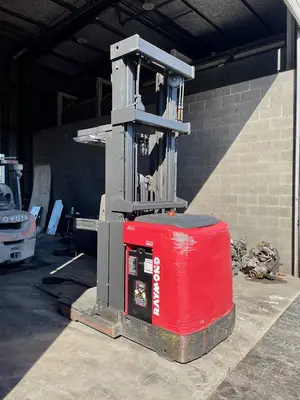 Used 2016 RAYMOND 550-OPC30TT Order Pickers Texas US | TB Forklifts #1274888