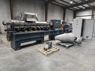 108 MM Useon(Nanjing) Co-Rotating Twin Screw Extruder, New In 2019