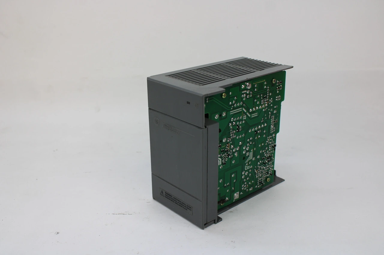 USED ALLEN BRADLEY 1746-P3