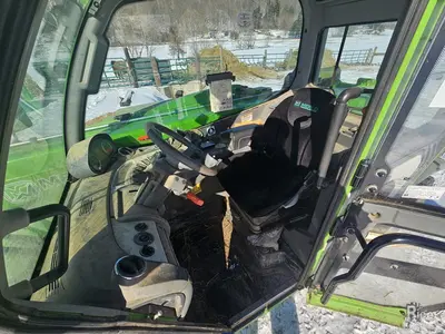 USED 2022 MERLO P27.6