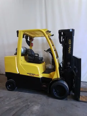 USED 2015 HYSTER S120FT