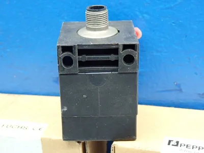 New | in-Stock PEPPERL+FUCH 187558 Proximity Sensors Ohio US | HGR 24 #864401