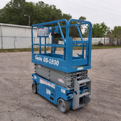 USED 2018 Genie GS-1930