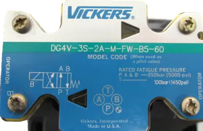 NEW VICKERS 02-325861 DIRECTIONAL VALVE DG4V3S2AMFWB560 DG5V8S2AKMFWB10