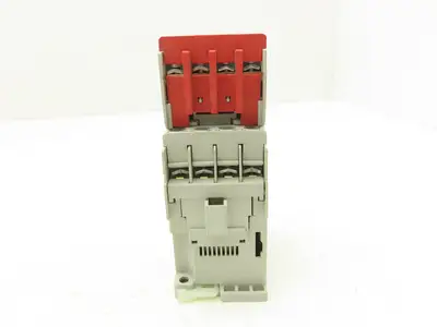 Allen Bradley 700S-CF620DC Safety Control Relay 10A 600V 120VAC Coil Ser A