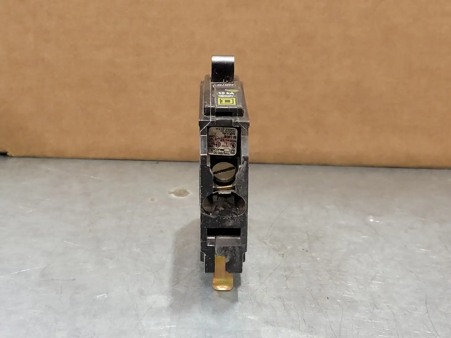 USED SQUARE D QO115