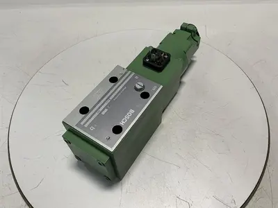 USED BOSCH 0 811 403 001