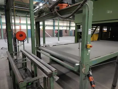 USED WEMHÖRNER VSF 600 TON SANDWICH PANELPRESS
