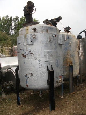 2,700L S/S Jktd Enclosed Mixer 2.2 kW