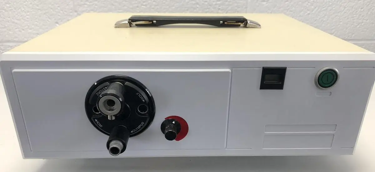 Used INTEGRA LUXTEC 9300XSP Light Sources / LED North Carolina US | Denova Medical #1553491