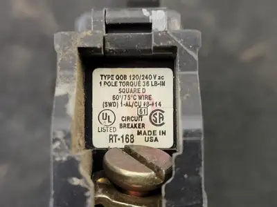 USED SQUARE D QOB120