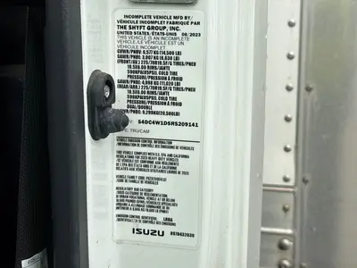 Used 2024 ISUZU NPR HD Box trucks Florida US | Truck and Van Outlet #1509183