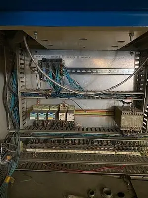 USED ELITE CAMERON T4400