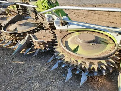 USED 2015 CLAAS ORBIS 750