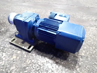 Sew  1.1 Kw Gear Drive