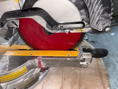 Used _UNKNOWN_ _UNKNOWN_ Double Miter Saws Georgia US | Auction Management Corporation #1548661
