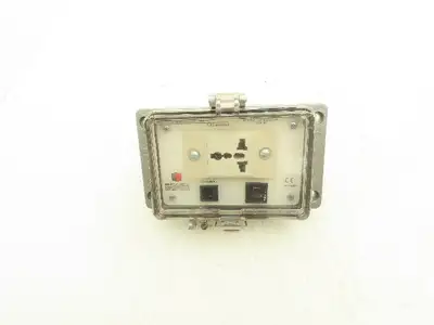 GracePort P-R2-M3RUV3 Multi-Configuration Outlet 250vAC 20A 1Ph Ethernet Breaker