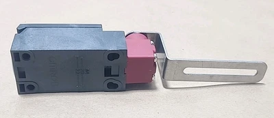 NEW Omron 22720ZA