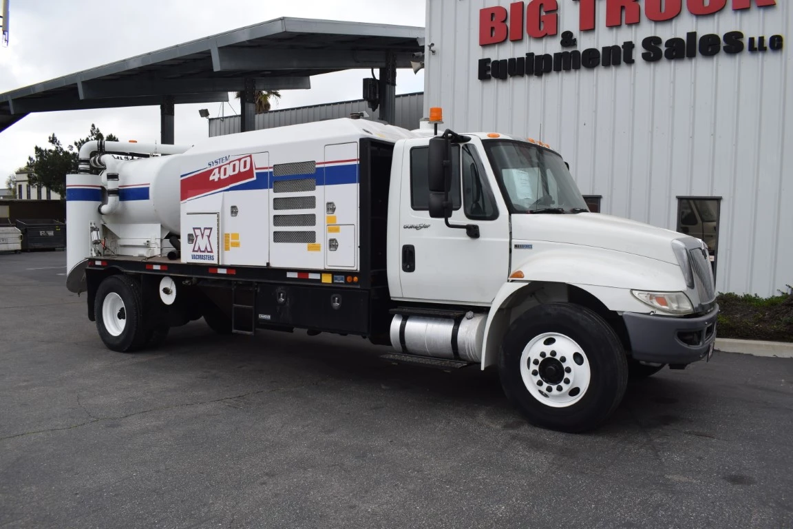 Used 2013 INTERNATIONAL 4300 Vacuum Truck California US | Big Truck & Equipment #1412216