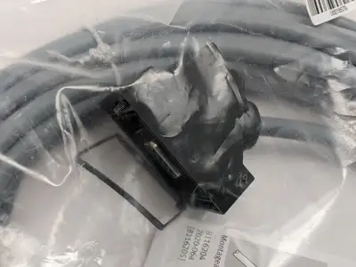 NEW FESTO CONNECTING CABLE 18579