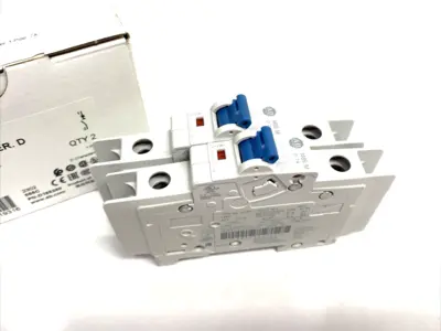 USED ALLEN-BRADLEY SER. D CIRCUIT BREAKER 1-POLE 7A