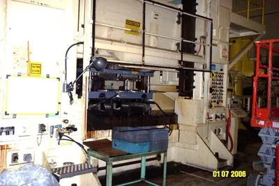 USED 1981 WARCO WARCO SC2-600-96-48 PRESS