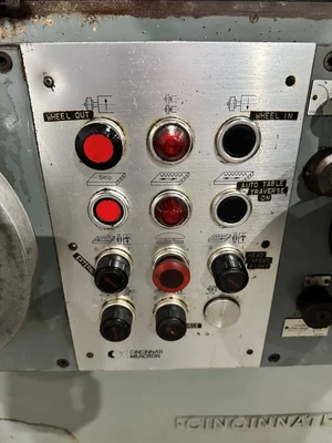 CINCINNATI R55 10" X 16" CYLINDRICAL GRINDER