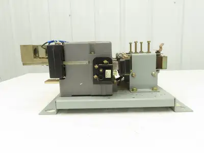 Furnas 14KF32A Contactor Motor Starter Assembly 270A 200Hp 3PH 600V No Coil