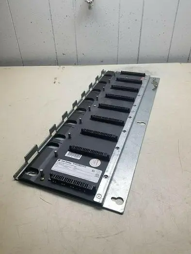 Used ALLEN-BRADLEY / ROCKWELL AUTOMATION _UNKNOWN_ Servo Drives | ND Industrial Surplus #1224366