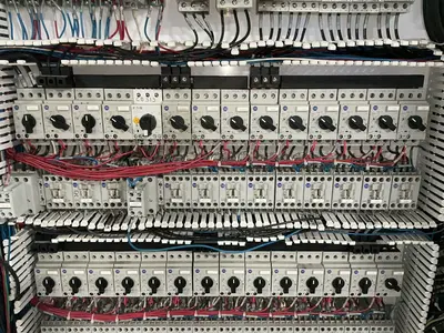 Used _UNKNOWN_ _UNKNOWN_ Electrical Panels Ohio US | HGR 24 #1539883
