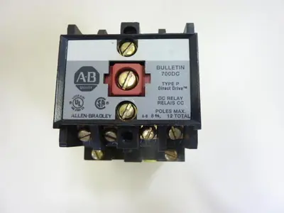USED ALLEN BRADLEY 700DC-P200Z24 SER A