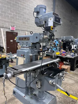 USED 1995 CHEVALIER FM-4VKH