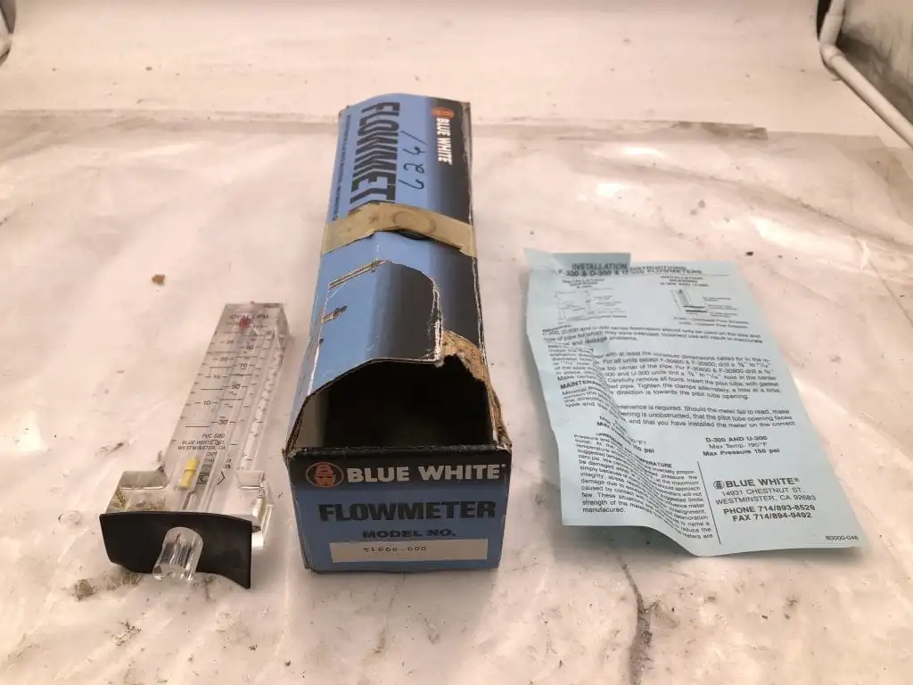 Blue White 51000-000 Acrylic Pitot Tube Flowmeter 0-30GPM -NIB