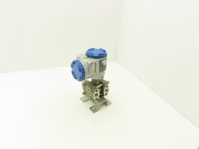 Barton Instruments FHCF-33V4-ADCYY-AA Pressure Transmitter -2-0-2 IN WC 11-45VDC