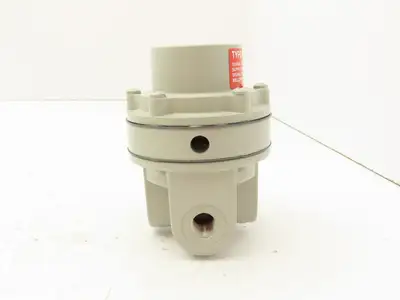 Marsh Bellofram 961-060-000 Precision Air Relay 1:4 Ratio 1/4"NPT 250PSI Type 75