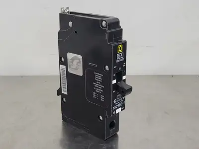 NEW SQUARE D EDB14020
