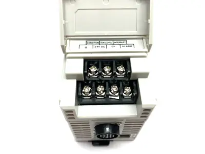 Used KEYENCE Spot Type Amplifier Controller Unit PLC Processors Michigan US | Maverick Industrial Sales #1513092