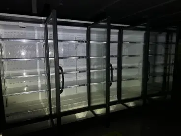 7-0031 Hussmann RL 83 Door Freezer Run