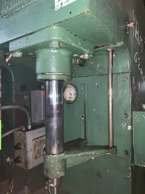 15 TON HANNIFIN #F-50 HYDRAULIC C-FRAME PRESS: STOCK #10464
