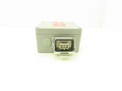 Hoffman CCA16169  Aluminum Enclosure Junction Box 160x160x90mm 16A 6-pin Plugs